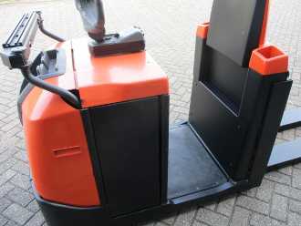 Használt targonca TOYOTA OSE250 ELEKTRO NIEDERHUBKOMMISSIONIERER (13033767)