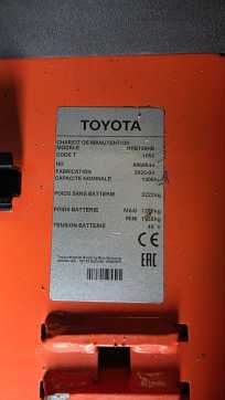 Használt targonca TOYOTA RRE140HE ELEKTRO SCHUBMASTSTAPLER (13057414)