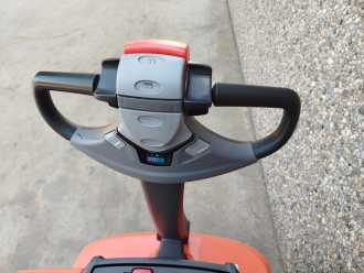 Használt targonca TOYOTA SWE120 ELEKTRO HOCHHUBWAGENDEICHSEL (13067365)