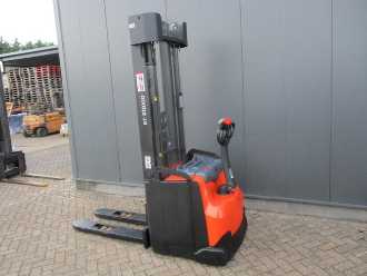 Használt targonca TOYOTA SWE160 ELEKTRO HOCHHUBWAGENDEICHSEL (13049551)