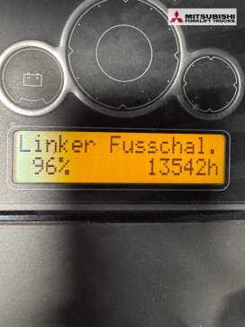 Használt targonca UNICARRIERS 200DTFVXG1150UHD - 13542 Std. DIESEL SCHUBMASTSTAPLER (13070818)