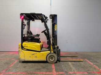 Használt targonca YALE ERP16VT SWB ELEKTRO DREIRADFRONTSTAPLER (13066503)