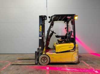 Használt targonca YALE ERP16VT SWB ELEKTRO DREIRADFRONTSTAPLER (13066503)