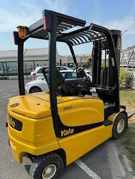 Használt targonca YALE ERP30VL ELEKTRO VIERRADFRONTSTAPLER (12985355)