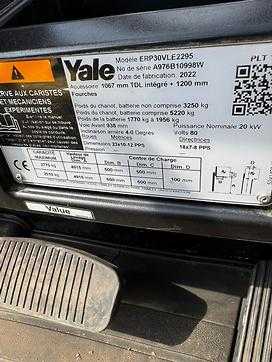 Használt targonca YALE ERP30VL ELEKTRO VIERRADFRONTSTAPLER (12985355)