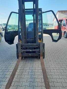 Használt targonca YALE GLP35 VX V2445 GAS VIERRADFRONTSTAPLER (13061700)
