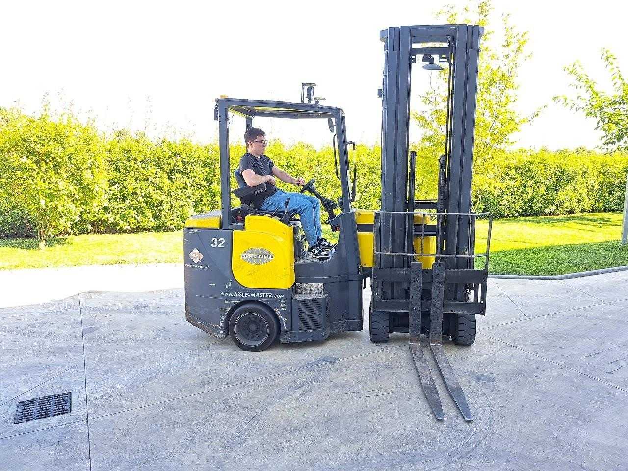 Heftruck gebruikt AISLE_MASTER AM20SE ELEKTRO HOCHHUBWAGENDEICHSEL (12979571)