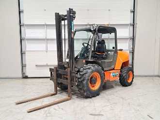 Heftruck gebruikt AUSA C251 HX4 DIESEL GELAENDESTAPLER (12908639) backdrop