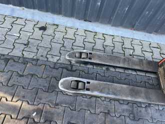 Heftruck gebruikt BT LHE130 ELEKTRO NIEDERHUBWAGENDEICHSEL (13075454)