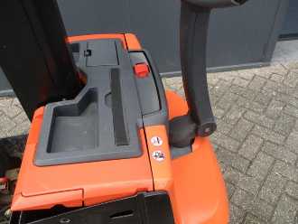 Heftruck gebruikt BT SWE 080L ELEKTRO HOCHHUBWAGENDEICHSEL (13071684)