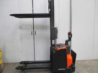 Heftruck gebruikt BT SWE200D ELEKTRO HOCHHUBWAGENFAHRERSTAND (13071607)