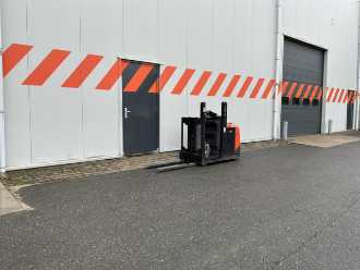 Heftruck gebruikt BT Toyota OSE100 ELEKTRO HOCHHUBWAGENDEICHSEL (13073792)