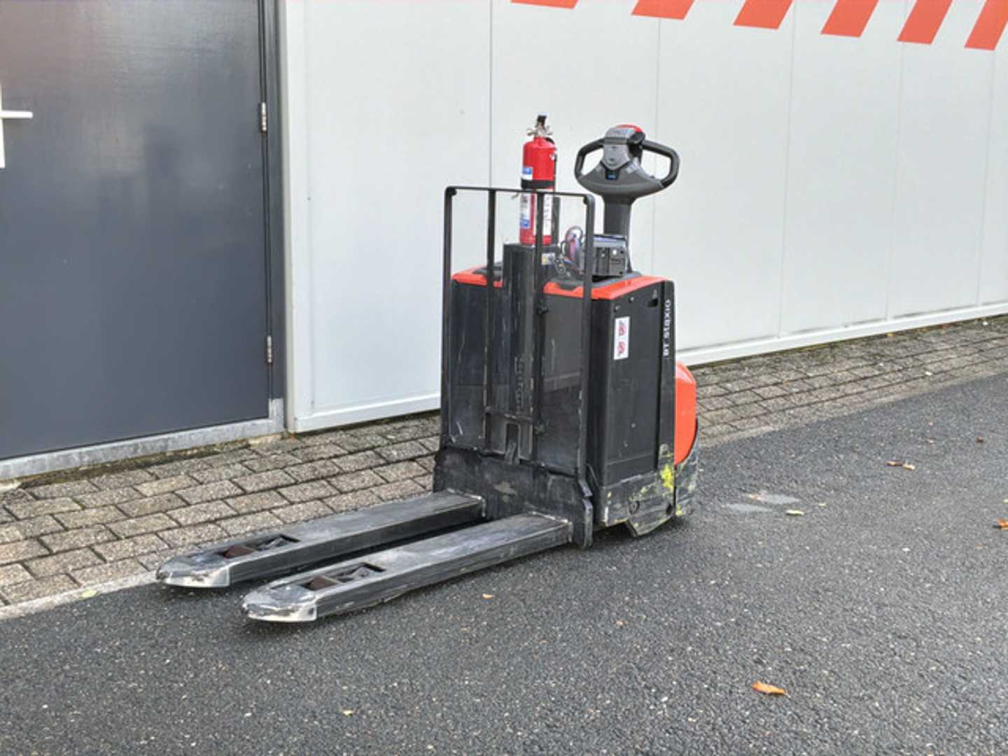 Heftruck gebruikt BT Toyota SWE080L ELEKTRO HOCHHUBWAGENDEICHSEL (13075300)