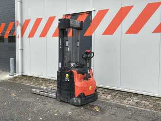 Heftruck gebruikt BT Toyota SWE145L EX Miretti ELEKTRO HOCHHUBWAGENDEICHSEL (13075306)