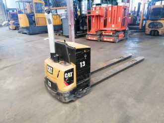 Heftruck gebruikt CATERPILLAR NPP20N2 ELEKTRO NIEDERHUBWAGENDEICHSEL (12691927)