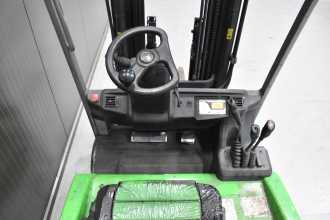 Heftruck gebruikt CESAB B 320 /58198/ ELEKTRO DREIRADFRONTSTAPLER (13055672)