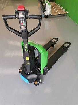 Heftruck gebruikt CESAB P013 ELEKTRO WEITERE (12960194) backdrop