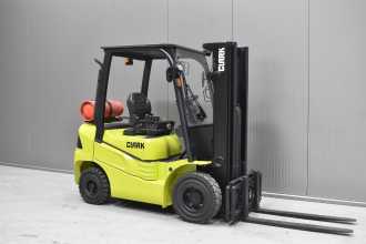 Heftruck gebruikt CLARK GTS 25L /57447/ GAS VIERRADFRONTSTAPLER (13032041) backdrop