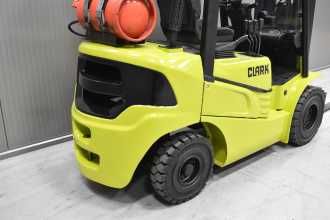 Heftruck gebruikt CLARK GTS 25L /57447/ GAS VIERRADFRONTSTAPLER (13032041)