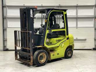 Heftruck gebruikt CLARK GTS25D DIESEL VIERRADFRONTSTAPLER (13010827) backdrop