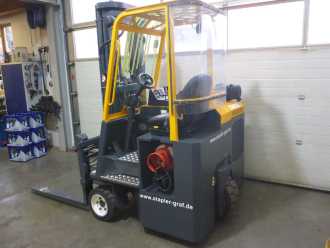 Heftruck gebruikt COMBILIFT C3000 GAS VIERWEGESTAPLER (12842978)
