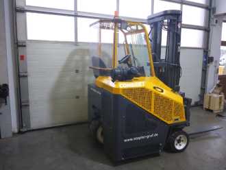 Heftruck gebruikt COMBILIFT C3000 GAS VIERWEGESTAPLER (12842978)
