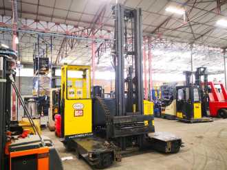 Heftruck gebruikt COMBILIFT C4500GTE ELEKTRO SEITENSTAPLER (12202762)
