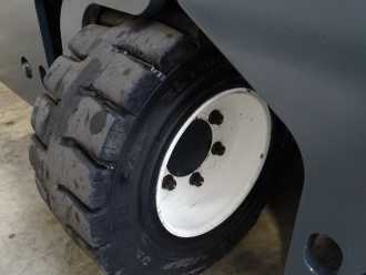 Heftruck gebruikt COMBILIFT C4800 - TRIPLEX GAS VIERWEGESTAPLER (13064320)