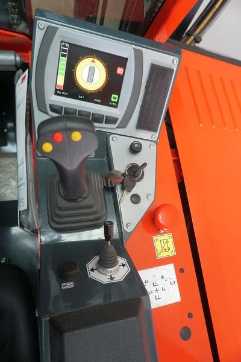 Heftruck gebruikt COMBILIFT CBE3000 ELEKTRO VIERWEGESTAPLER (13015572)
