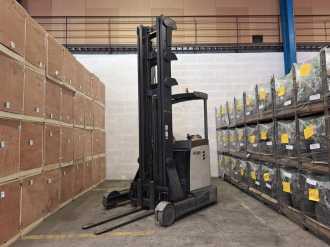 Heftruck gebruikt CROWN ESR 5260 ELEKTRO SCHUBMASTSTAPLER (12968487)