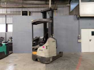 Heftruck gebruikt CROWN ESR 5260 ELEKTRO SCHUBMASTSTAPLER (13000059)