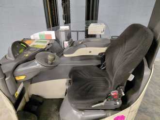 Heftruck gebruikt CROWN ESR 5260 ELEKTRO SCHUBMASTSTAPLER (13000059)