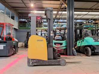 Heftruck gebruikt CROWN ESR5260-1.4 ELEKTRO SCHUBMASTSTAPLER (12905611)