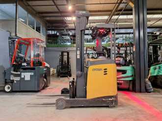 Heftruck gebruikt CROWN ESR5260-1.4 ELEKTRO SCHUBMASTSTAPLER (12905611)