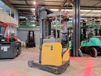 Heftruck gebruikt CROWN ESR5260-1.4 ELEKTRO SCHUBMASTSTAPLER (12905611)