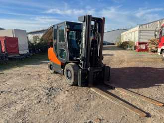 Heftruck gebruikt DOOSAN D-45SC-7 DIESEL VIERRADFRONTSTAPLER (13025096) backdrop