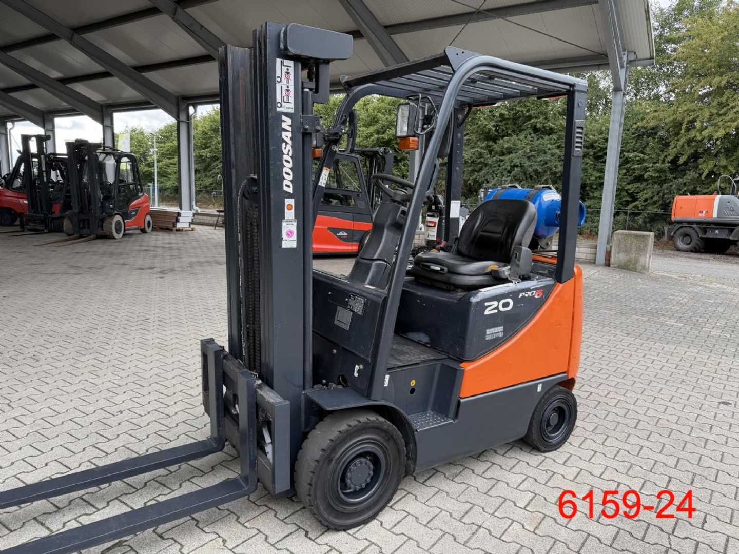 Heftruck gebruikt DOOSAN G20SC-5 GAS VIERRADFRONTSTAPLER (13061080)