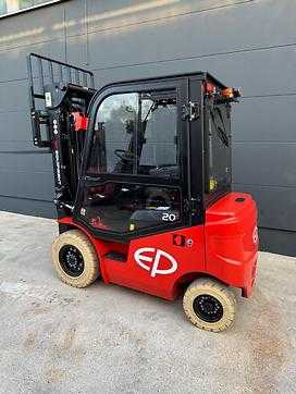 Heftruck gebruikt EP EFL203P Lithium Ionen ELEKTRO VIERRADFRONTSTAPLER (13034765)