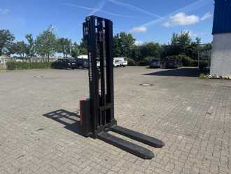 Heftruck gebruikt EP ESL122 ELEKTRO HOCHHUBWAGENDEICHSEL (13055161)