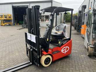 Heftruck gebruikt EP TCL101 ELEKTRO VIERRADFRONTSTAPLER (13012710)