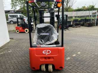 Heftruck gebruikt EP TCL101 ELEKTRO VIERRADFRONTSTAPLER (13012710)