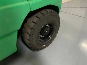 Heftruck gebruikt EP Vorkheftruck EFXZ-301-H ELEKTRO VIERRADFRONTSTAPLER (13007496)