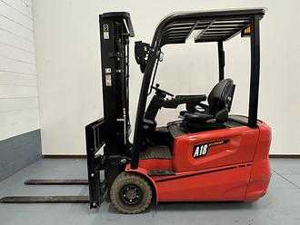 Heftruck gebruikt HANGCHA CPDS18 - AC6 ELEKTRO DREIRADFRONTSTAPLER (12958714) backdrop