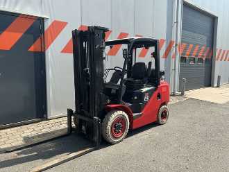 Heftruck gebruikt HANGCHA CPYD25 GAS VIERRADFRONTSTAPLER (13040002) backdrop