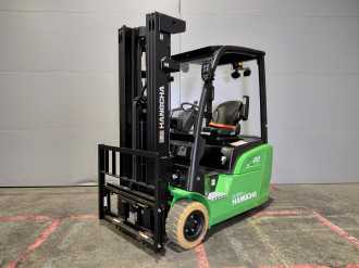 Heftruck gebruikt HANGCHA XC3-20i (CPDS20-XCY2G-SI) ELEKTRO DREIRADFRONTSTAPLER (13073592) backdrop