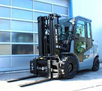 Heftruck gebruikt HELI CPD50 ELEKTRO VIERRADFRONTSTAPLER (13056128) backdrop