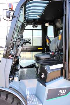 Heftruck gebruikt HELI CPD50 ELEKTRO VIERRADFRONTSTAPLER (13056128)