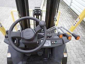 Heftruck gebruikt HYSTER H3.0UT DIESEL VIERRADFRONTSTAPLER (13005140)