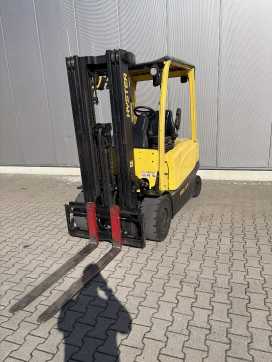 Heftruck gebruikt HYSTER J2.5XN ELEKTRO VIERRADFRONTSTAPLER (13068242)