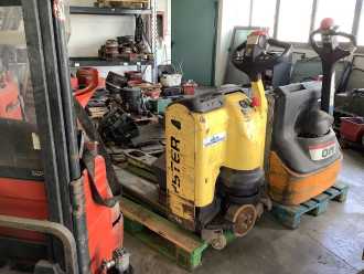 Heftruck gebruikt HYSTER MP18AC HANDSEMI NIEDERHUBWAGENDEICHSEL (12823253) backdrop